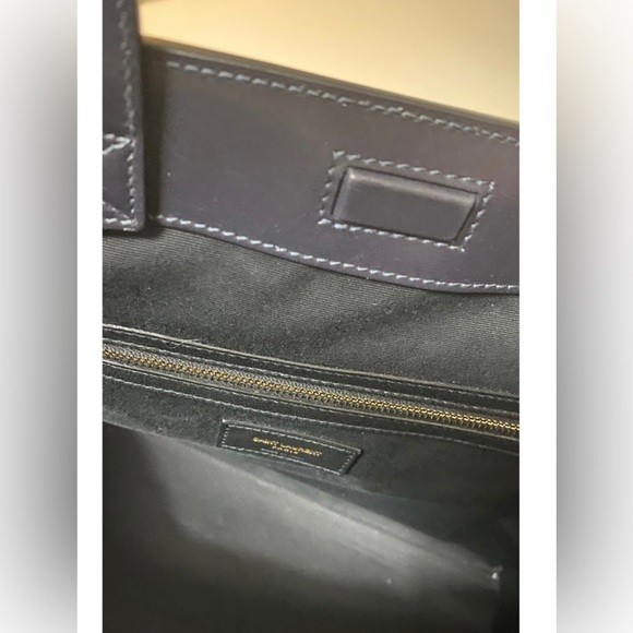 Brand new Saint Laurent tote - Picture 5 of 8